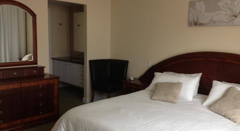 Aparta Hotel Torres De Suites Quito Cameră foto